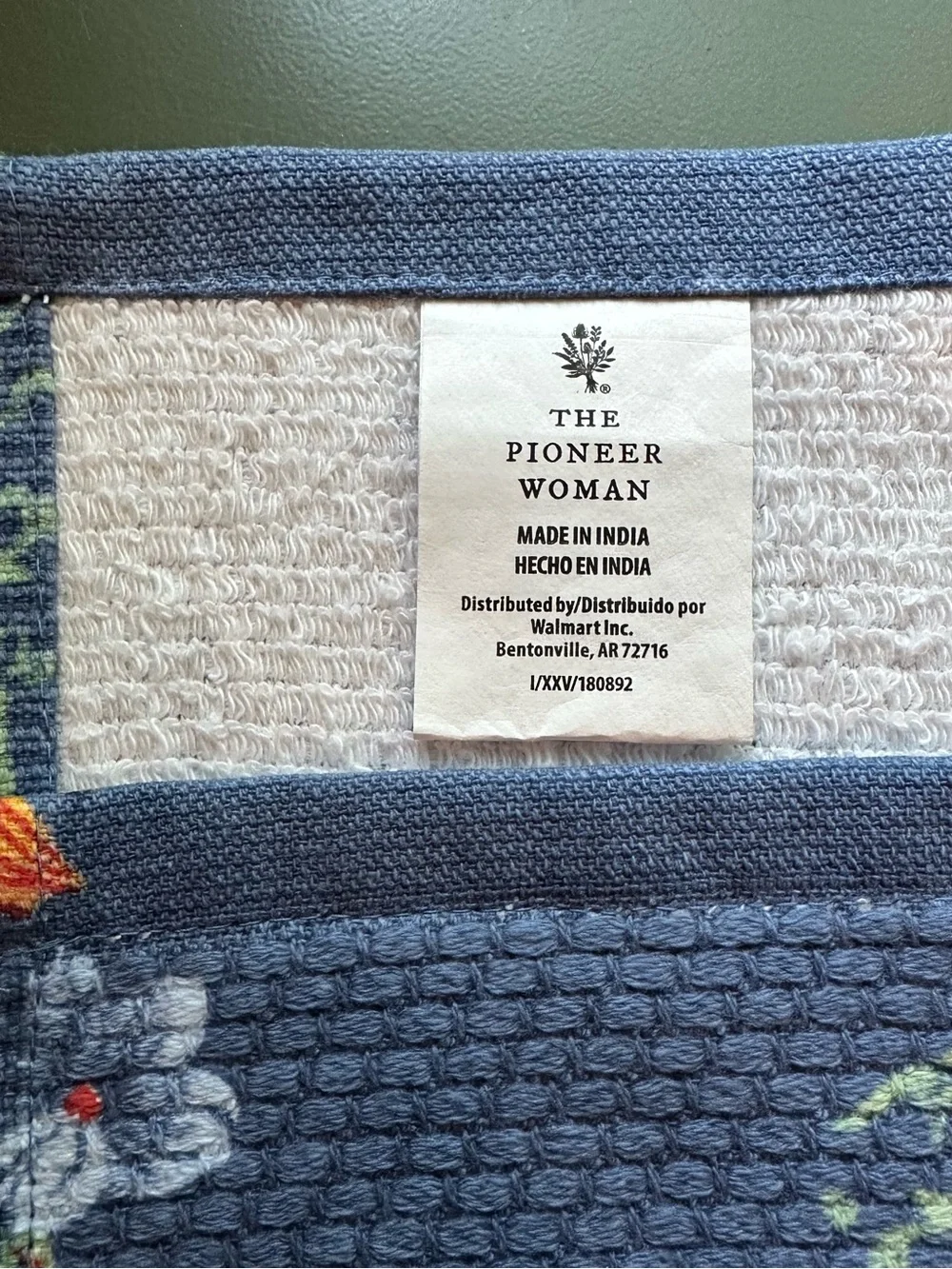 Set of five cloth napkins and hand towels